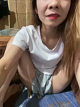Snapshot of bi_kute9x chatting on 13, 6, 2026 bi kute9x online show from 13, 6, 2026