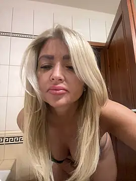 szexicicamica online show from 5, 6, 2026
