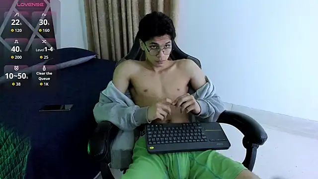 Ithan Hott online show from 19, 6, 2026