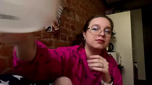Snapshot of DaliLove chatting on 30, 5, 2026 DaliLove online show from 30, 5, 2026