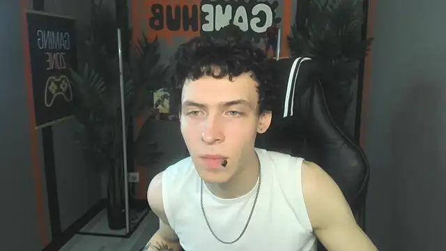 Snapshot of Jacob_Davidson chatting on 13, 6, 2026 Jacob Davidson online show from 13, 6, 2026