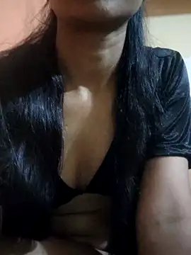Snapshot of Sonakshi-551 chatting on 15, 6, 2026 Sonakshi-551 online show from 15, 6, 2026