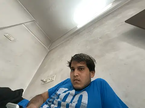 Snapshot of Intruder86 chatting on 30, 5, 2026 Intruder86 online show from 30, 5, 2026