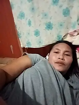 Snapshot of Queenslay chatting on 10, 7, 2026 Queenslay online show from 10, 7, 2026