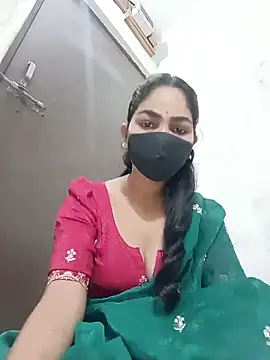 Snapshot of savita97567 chatting on 15, 6, 2026 savita97567 online show from 15, 6, 2026