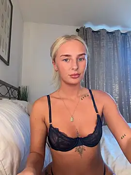 Snapshot of Millymae_ chatting on 19, 6, 2026 Millymae online show from 19, 6, 2026
