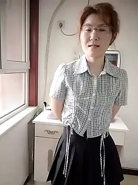 Snapshot of gaoyan880526 chatting on 18, 6, 2026 gaoyan880526 online show from 18, 6, 2026