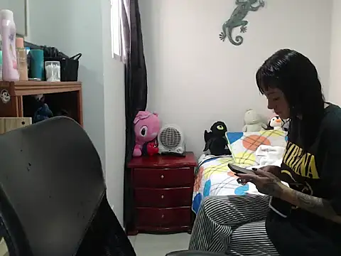 Snapshot of hanya23_ chatting on 11, 6, 2026 hanya23 online show from 11, 6, 2026