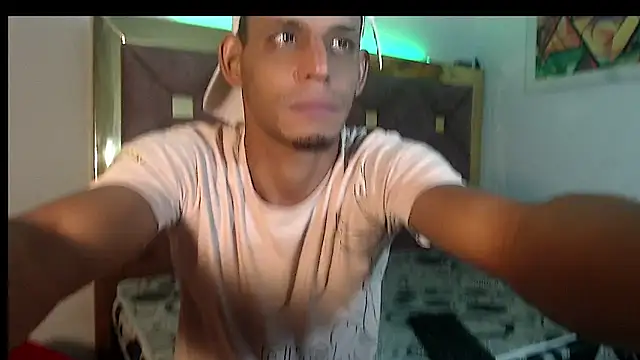 Snapshot of Brendt_Hotx chatting on 10, 6, 2026 Brendt Hotx online show from 10, 6, 2026