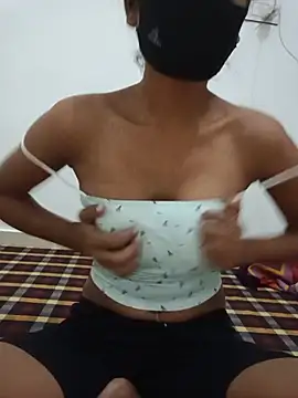 Snapshot of cute_dipti chatting on 12, 7, 2026 cute dipti online show from 12, 7, 2026