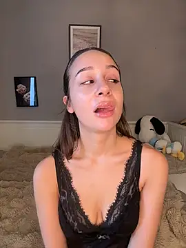 Snapshot of ChiaraMauzi chatting on 16, 7, 2026 ChiaraMauzi online show from 16, 7, 2026