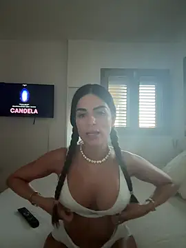 miaabelluccii online show from 23, 6, 2026