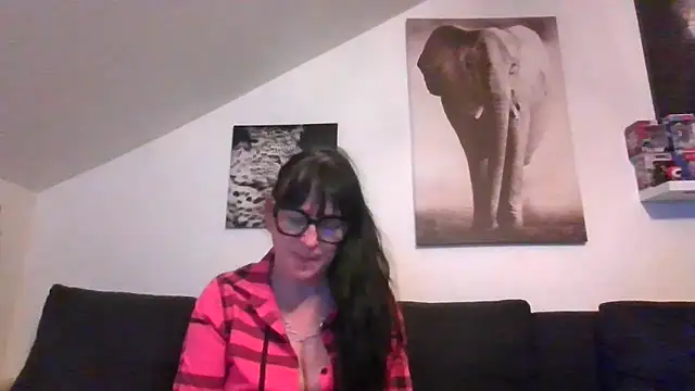 Snapshot of sexujuly88 chatting on 8, 5, 2026 sexujuly88 online show from 8, 5, 2026
