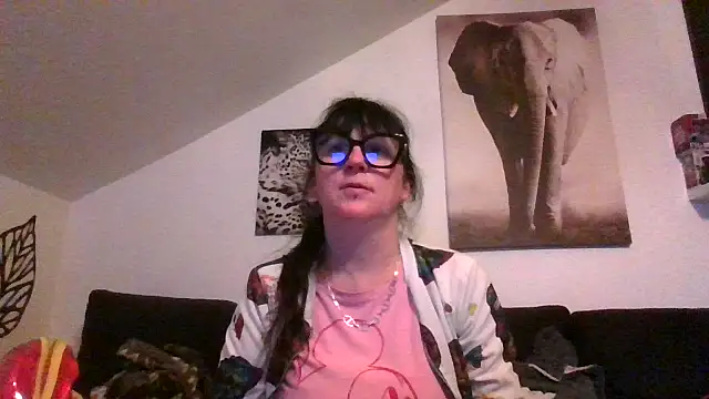Snapshot of sexujuly88 chatting on 22, 5, 2026 sexujuly88 online show from 22, 5, 2026