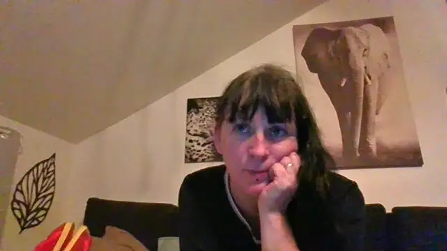 Snapshot of sexujuly88 chatting on 9, 6, 2026 sexujuly88 online show from 9, 6, 2026