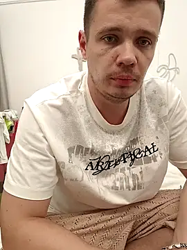 Snapshot of MissAndKiss chatting on 10, 7, 2026 MissAndKiss online show from 10, 7, 2026