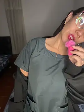 ArielFerrara online show from 13, 6, 2026