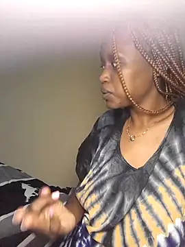 ellyhakz online show from 20, 6, 2026