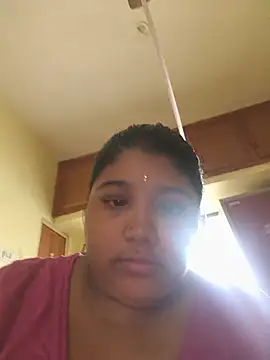 meenaqueen online show from 4, 6, 2026