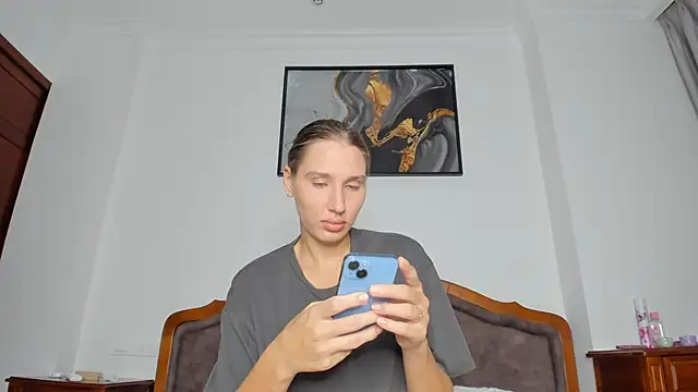 Snapshot of SofiClimbing chatting on 19, 11, 2025 SofiClimbing online show from 19, 11, 2025