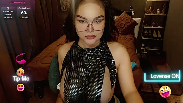 queengoddess07 online show from 9, 7, 2026