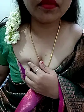 Snapshot of Anushka_tamil_kannada chatting on 18, 6, 2026 Anushka tamil kannada online show from 18, 6, 2026