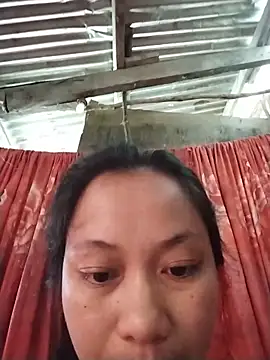 Snapshot of Yummyleyn chatting on 2, 6, 2026 Yummyleyn online show from 2, 6, 2026