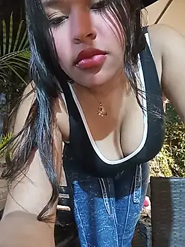 Snapshot of isabellaivyy chatting on 11, 7, 2026 isabellaivyy online show from 11, 7, 2026