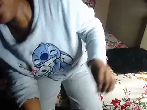 Snapshot of Thickmisspearl23 chatting on 26, 6, 2026 Thickmisspearl23 online show from 26, 6, 2026