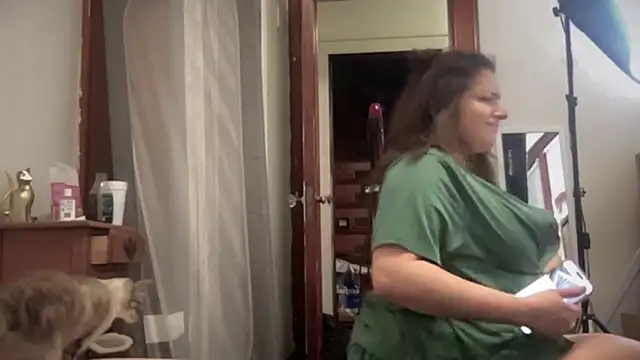 Snapshot of maddiliz chatting on 28, 2, 2025 maddiliz online show from 28, 2, 2025