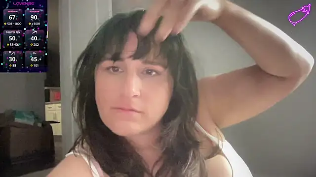 Snapshot of maddiliz chatting on 15, 3, 2025 maddiliz online show from 15, 3, 2025