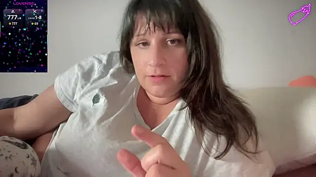 Snapshot of maddiliz chatting on 23, 3, 2025 maddiliz online show from 23, 3, 2025