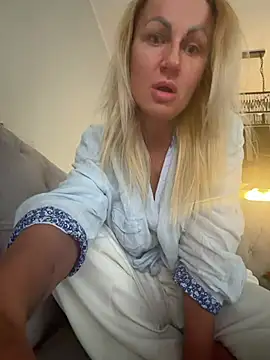 Snapshot of Margerita69 chatting on 4, 7, 2026 Margerita69 online show from 4, 7, 2026