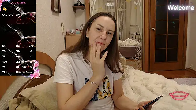 Yevgeshka-Milashka online show from 18, 12, 2025