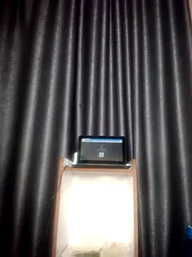 Snapshot of LeenOwem chatting on 11, 6, 2026 LeenOwem online show from 11, 6, 2026