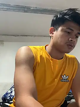 ChocoYummyHotdog online show from 5, 6, 2026