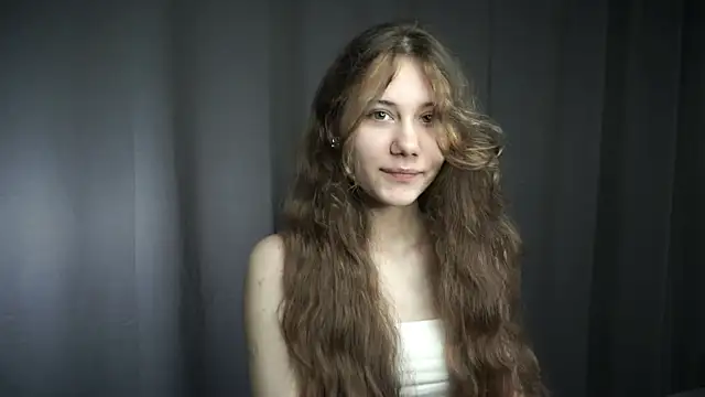 Snapshot of BellaTear chatting on 7, 6, 2026 BellaTear online show from 7, 6, 2026