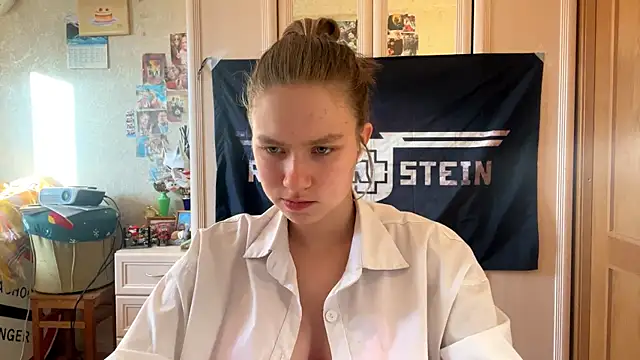 Snapshot of Codi_Rostersy chatting on 3, 7, 2026 Codi Rostersy online show from 3, 7, 2026