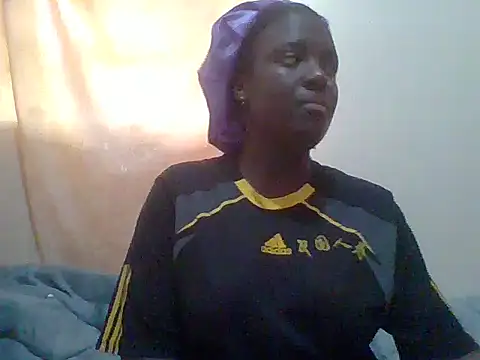Snapshot of pinky-lip chatting on 10, 6, 2026 pinky-lip online show from 10, 6, 2026