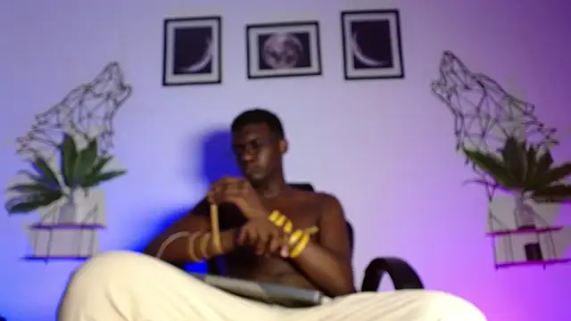 Snapshot of xavier_cole chatting on 8, 7, 2026 xavier cole online show from 8, 7, 2026