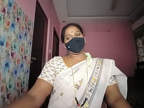 Snapshot of Meenakshy chatting on 16, 6, 2026 Meenakshy online show from 16, 6, 2026