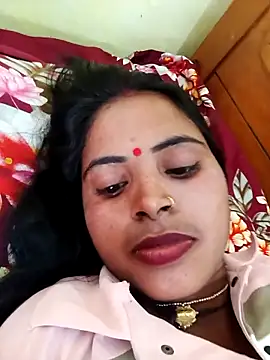 KRITIKA01990 online show from 7, 6, 2026