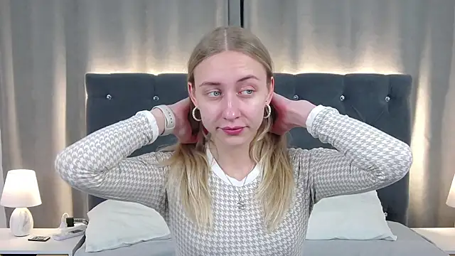 Snapshot of LirienVexx chatting on 1, 7, 2026 LirienVexx online show from 1, 7, 2026