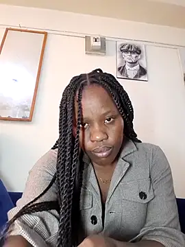Miss Bunny5 online show from 5, 6, 2026