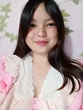 Snapshot of Linna-bae chatting on 30, 6, 2026 Linna-bae online show from 30, 6, 2026