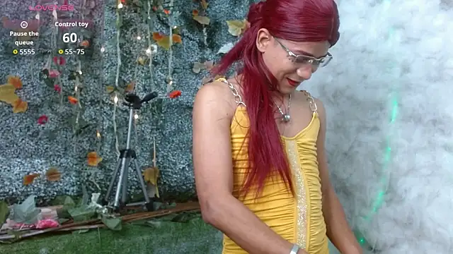 Snapshot of Valensmile chatting on 17, 6, 2026 Valensmile online show from 17, 6, 2026