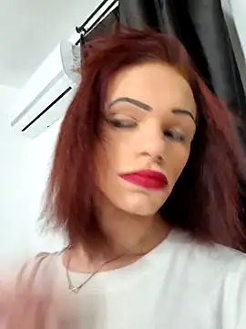 Snapshot of translady19 chatting on 25, 6, 2026 translady19 online show from 25, 6, 2026
