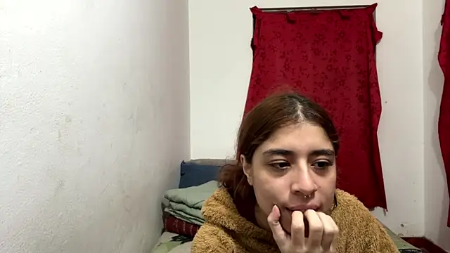 Snapshot of Cherry_Luna1 chatting on 13, 6, 2026 Cherry Luna1 online show from 13, 6, 2026
