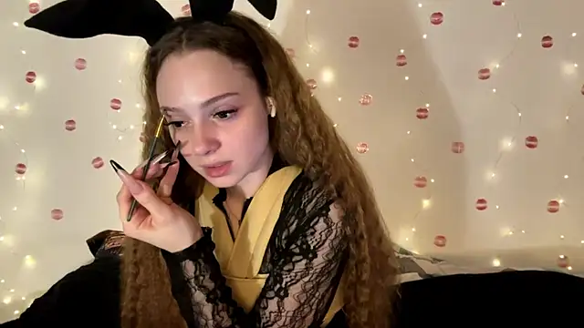 itskylieee online show from 2, 7, 2026