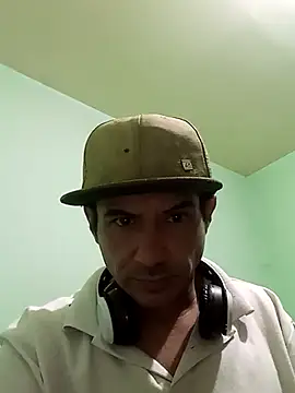 Ezequiel 20cm online show from 4, 6, 2026